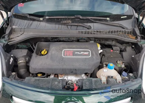 2014 Fiat 500L Trekking из США, поврежденный, VIN ZFBCFADH6EZ008028